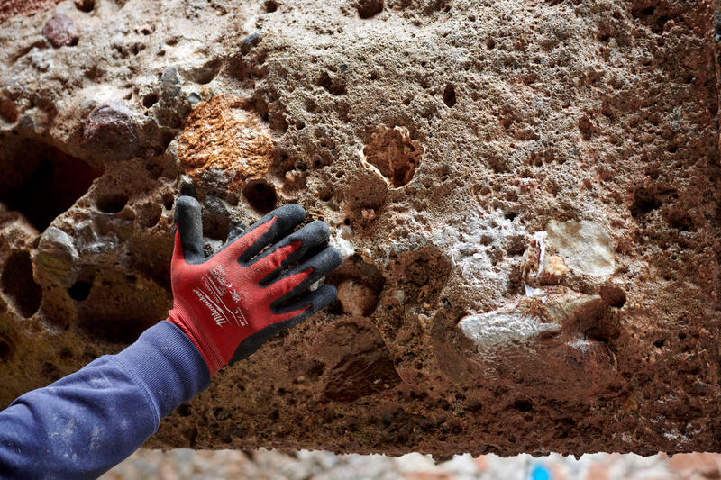 momapix_438225_pos_44