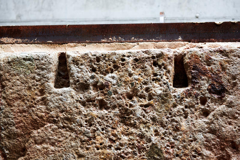 momapix_438234_pos_53