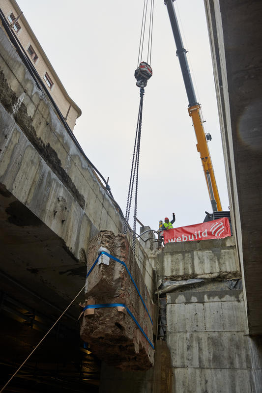 momapix_438270_pos_89