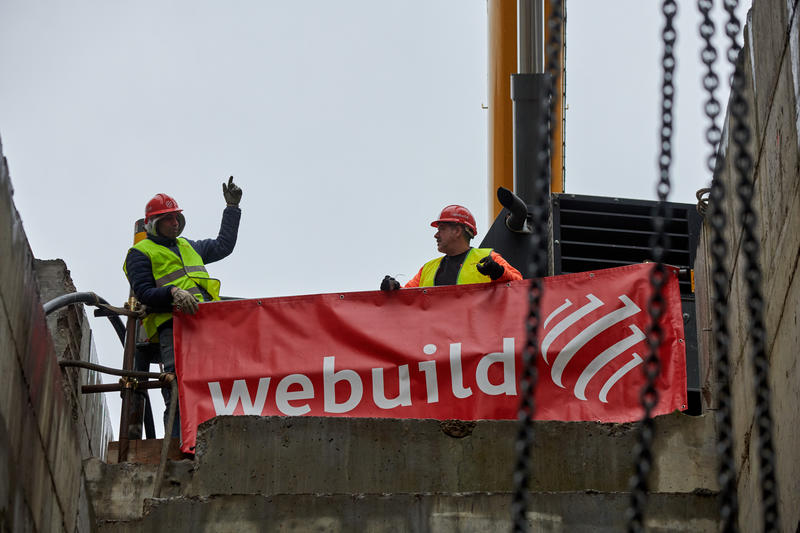 momapix_438276_pos_95