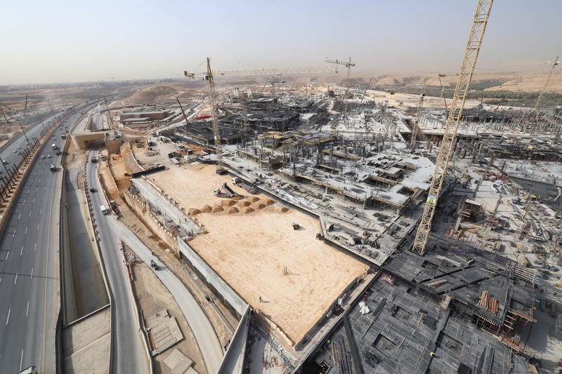 momapix_438634_pos_5