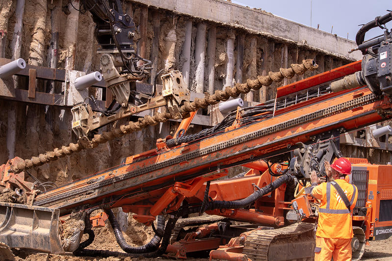 momapix_438727_pos_41