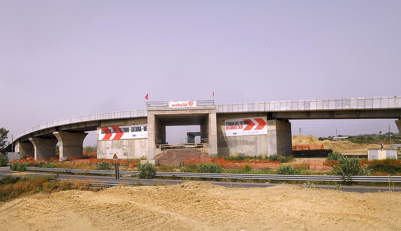 momapix_438732_pos_27