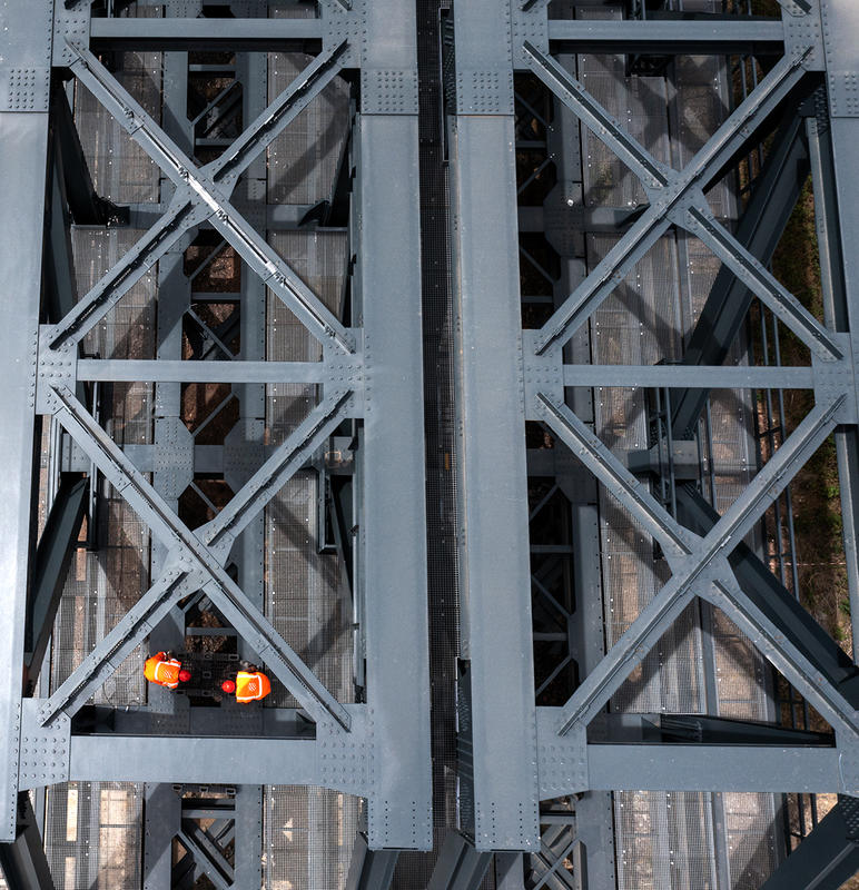 momapix_438737_pos_16