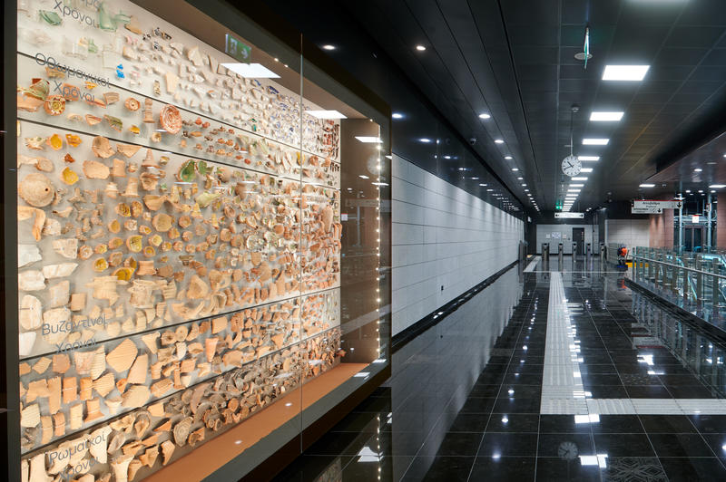 momapix_438879_pos_66