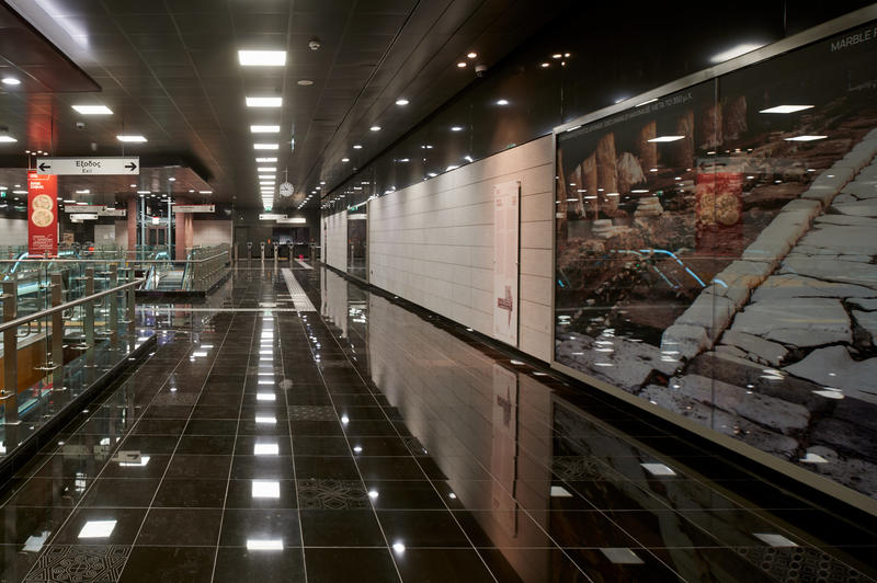 momapix_438889_pos_56