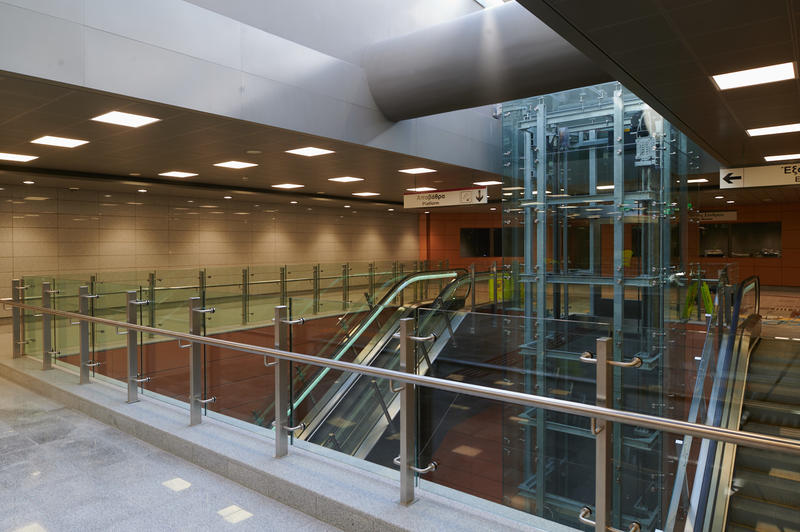 momapix_438914_pos_32