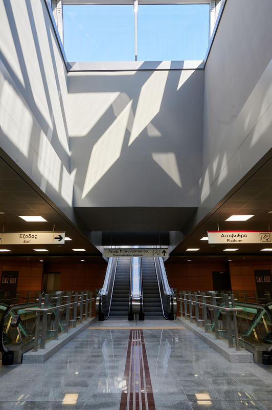 momapix_438916_pos_30