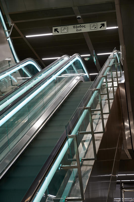 momapix_438931_pos_18