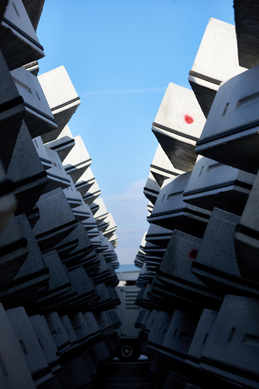 momapix_439905_pos_34