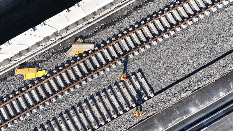 momapix_440183_pos_13