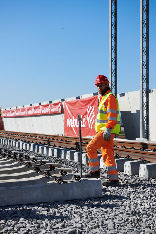 momapix_440217_pos_3