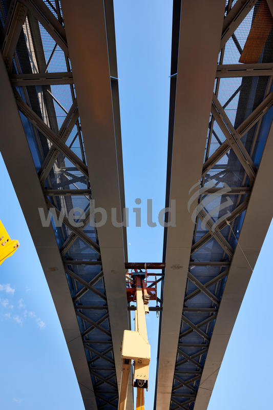 momapix_440263_pos_24