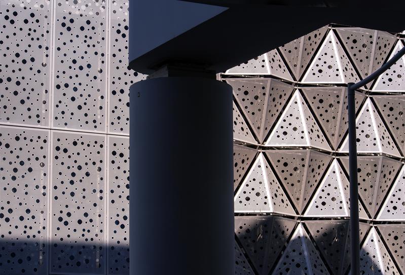 momapix_440811_pos_47