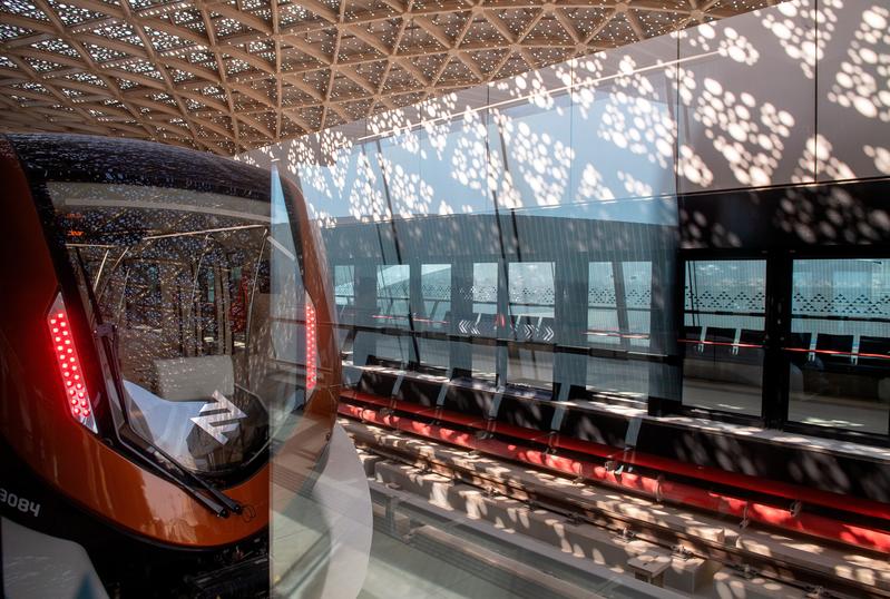 momapix_440815_pos_40