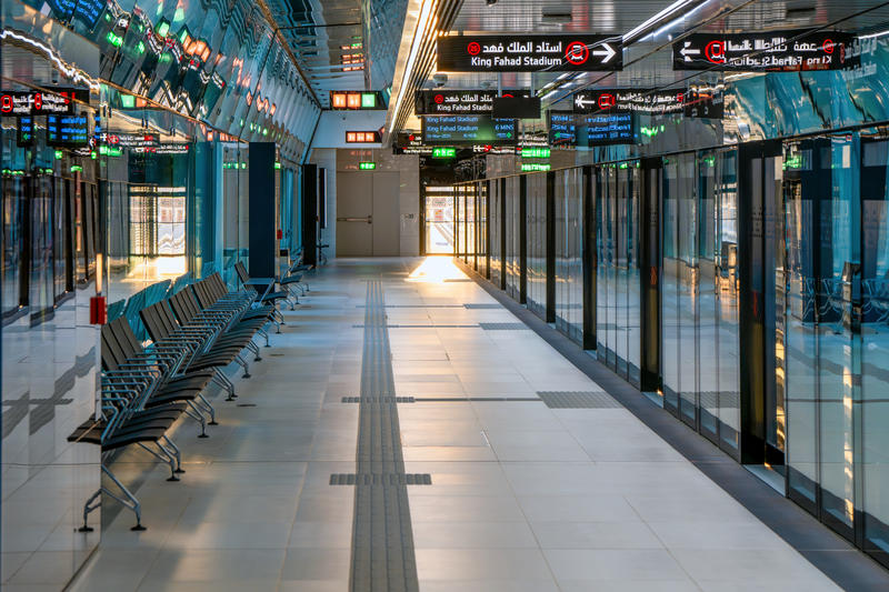 momapix_440839_pos_127