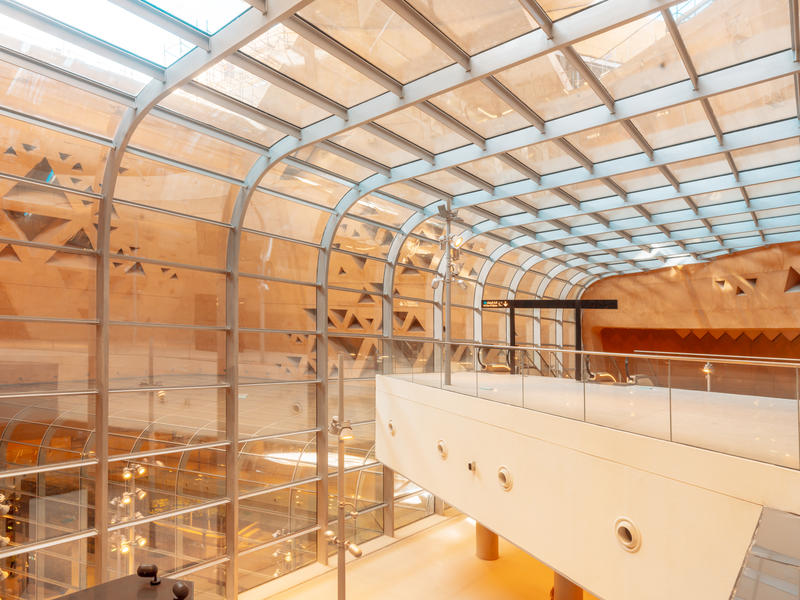 momapix_440878_pos_123