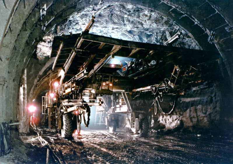 momapix_44246_pos_11