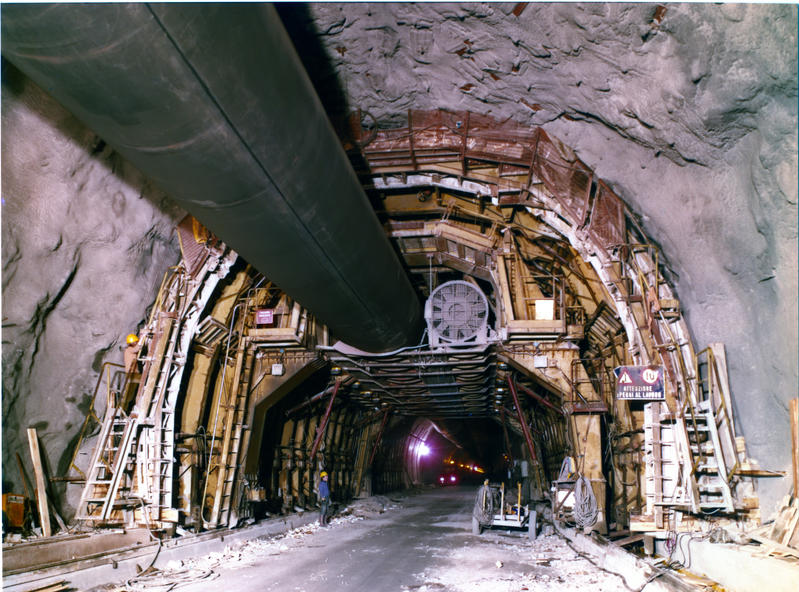 momapix_44252_pos_12