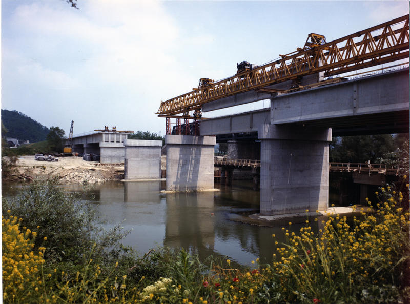 momapix_45152_pos_56