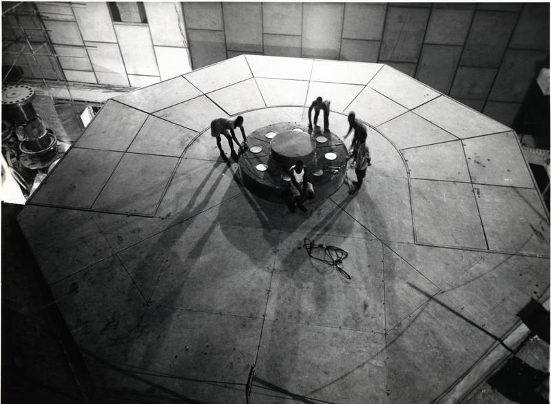 momapix_49084_pos_18