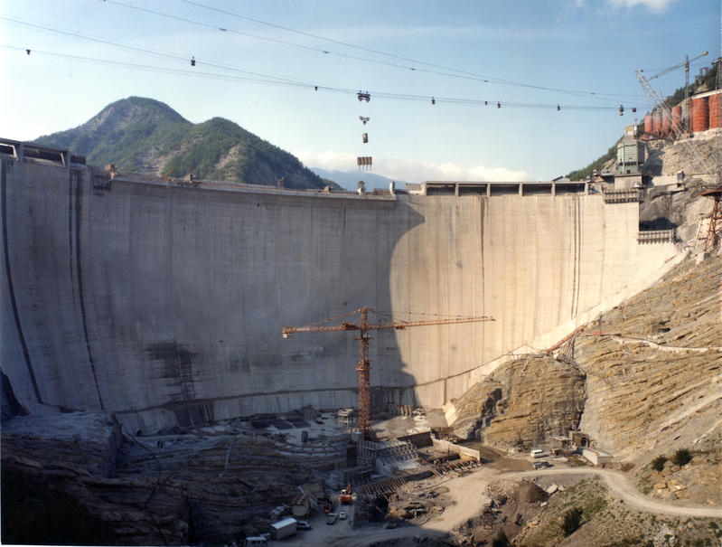 momapix_50049_pos_10