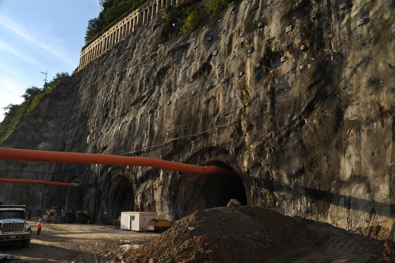 momapix_51913_pos_35