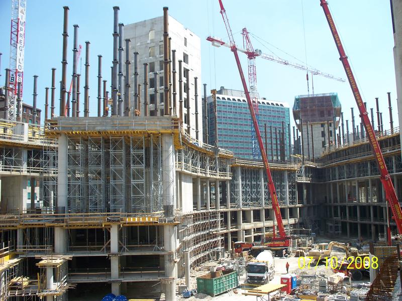 momapix_81819_pos_56